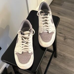 Jordan 1 Retro Low OG - size 11